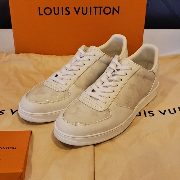 Louis Vuitton Other - Louis Vuitton Rivoli Sneaker 1A4U5Q